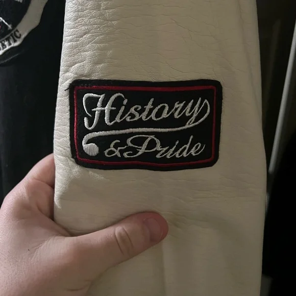 3XL Smoke Rise Varsity Jacket - Picture 5 of 5